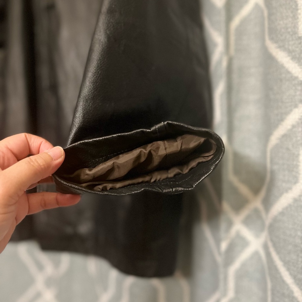 Wilsons Leather Jacket - Picture 3 of 7